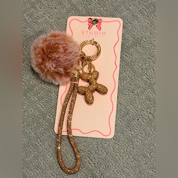 Crystal Balloon Dog Handbag Charm with faux fur pom - Gift Ready NWT - Picture 6 of 6